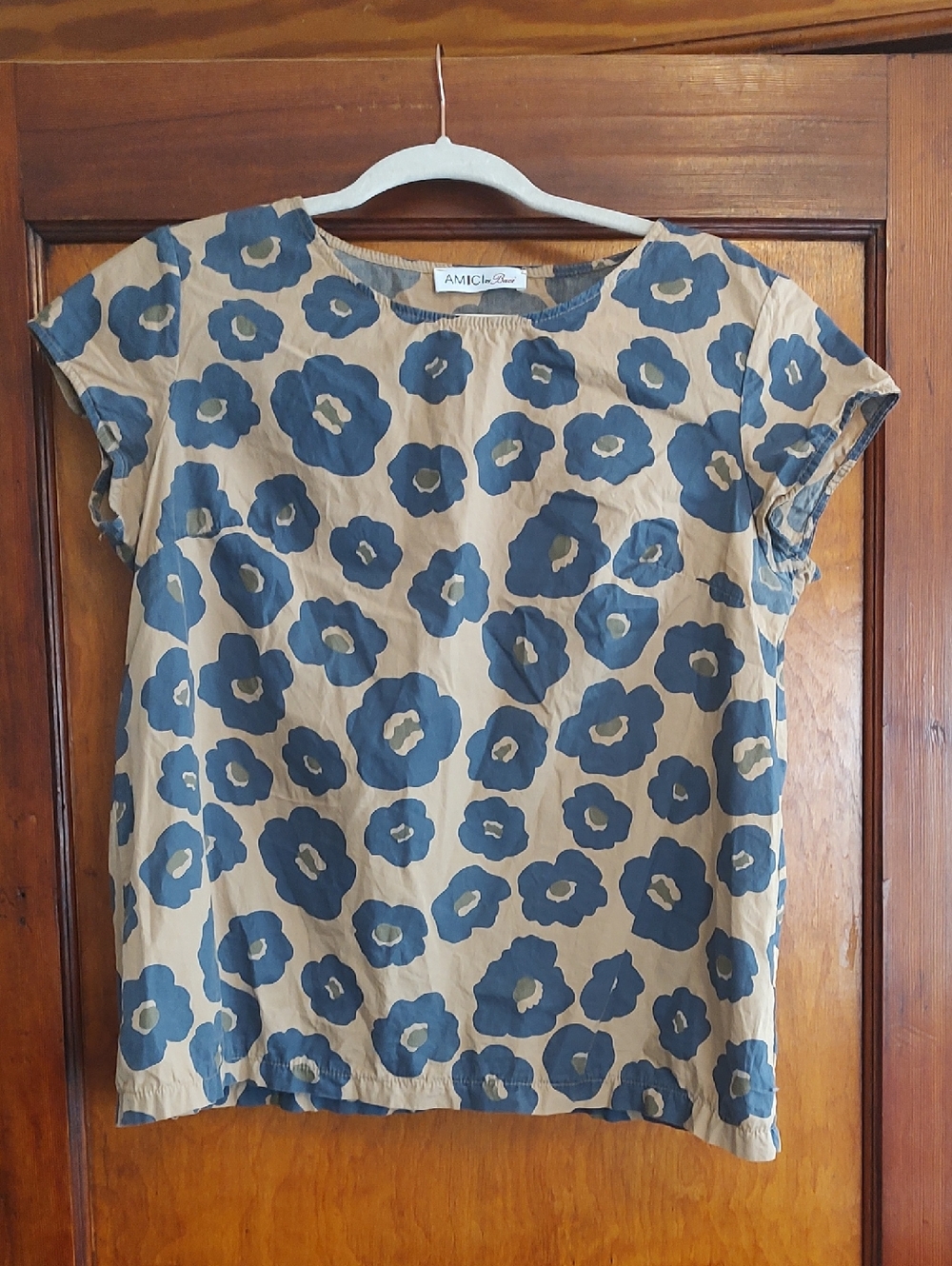Amici+Dream Beige Short Sleeve Blouse with Blue Floral Print
